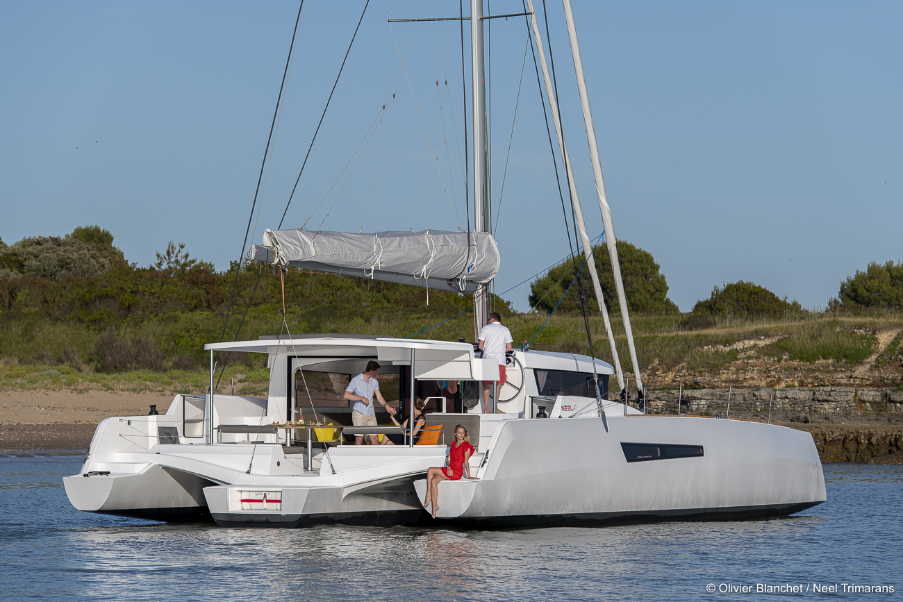 neel trimaran charter